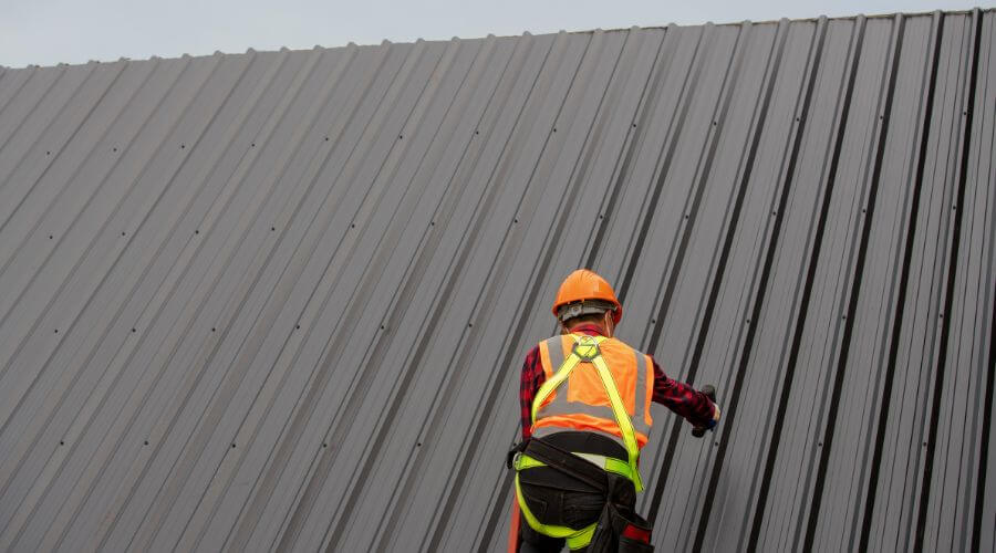 Professional Flat Roofing Installation in Vida, OR